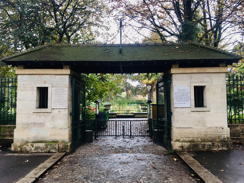 Entre minuit et six heures du mat'